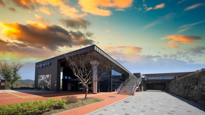 진주익룡발자국전시관 어린이해설사가 알려주는 진주사투리